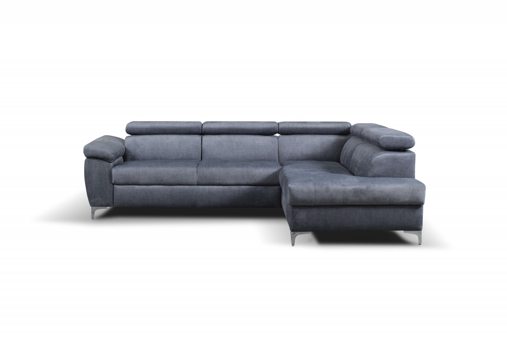 Die Couch mit einem groben Webstoff Bezug.